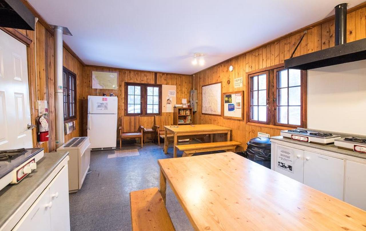 ג'ספר Hi Maligne Canyon - Hostel מראה חיצוני תמונה